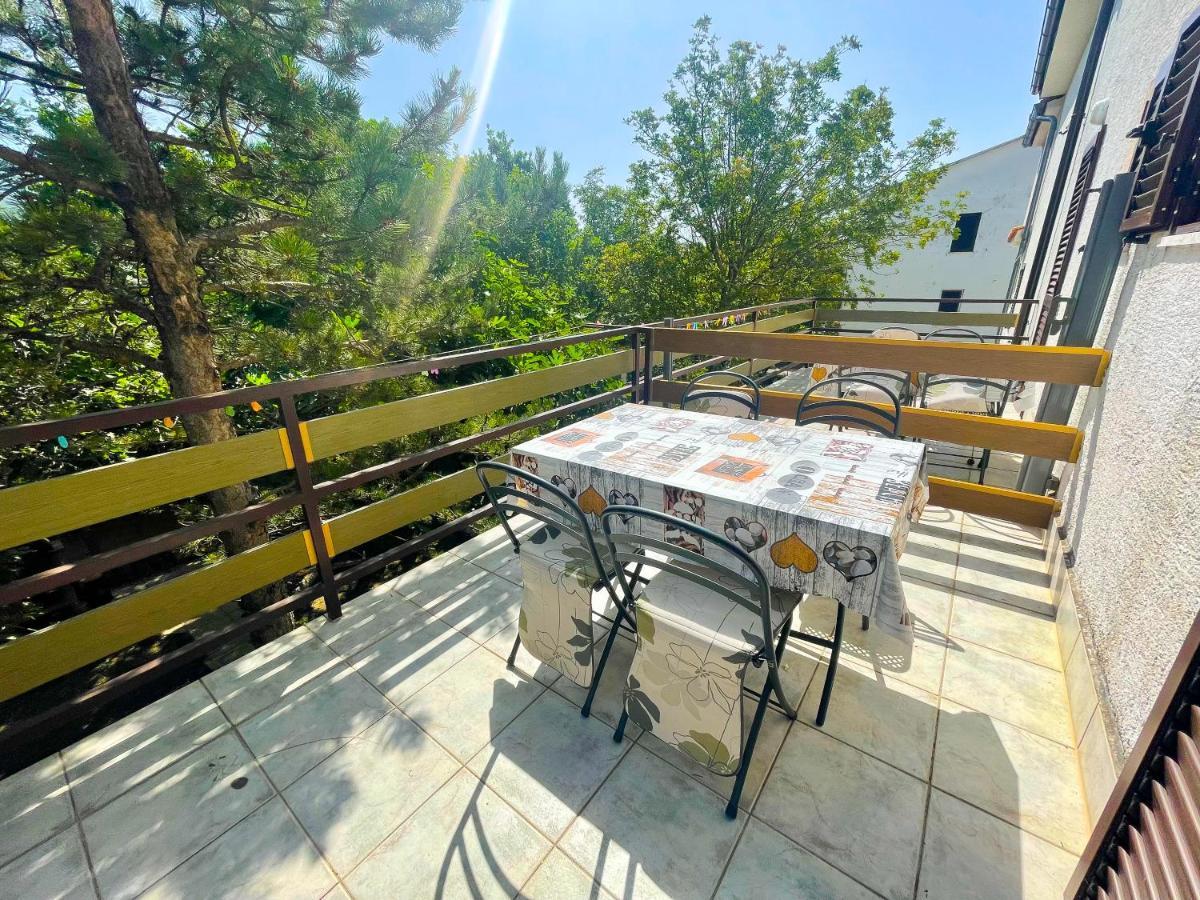 Apartmani Irena Jadranovo Exterior foto