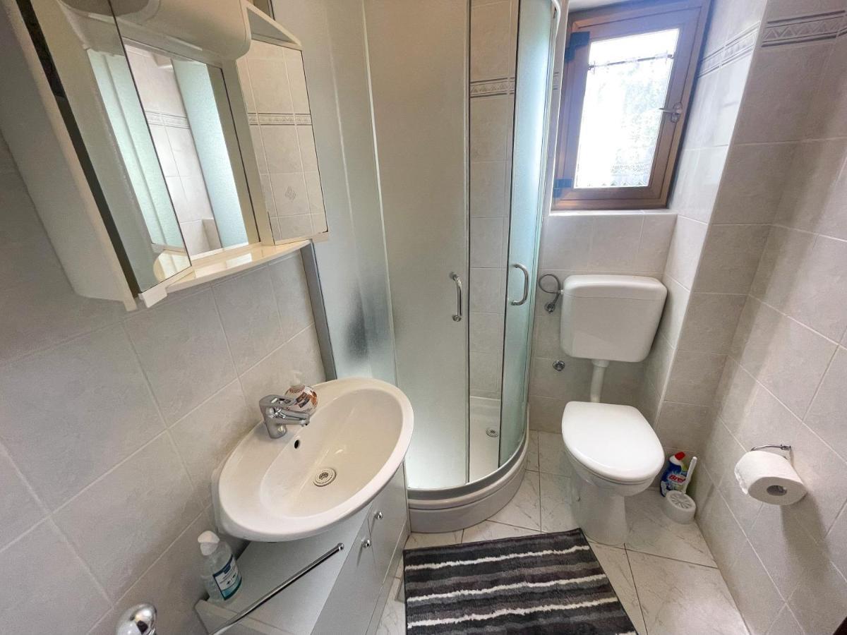 Apartmani Irena Jadranovo Exterior foto