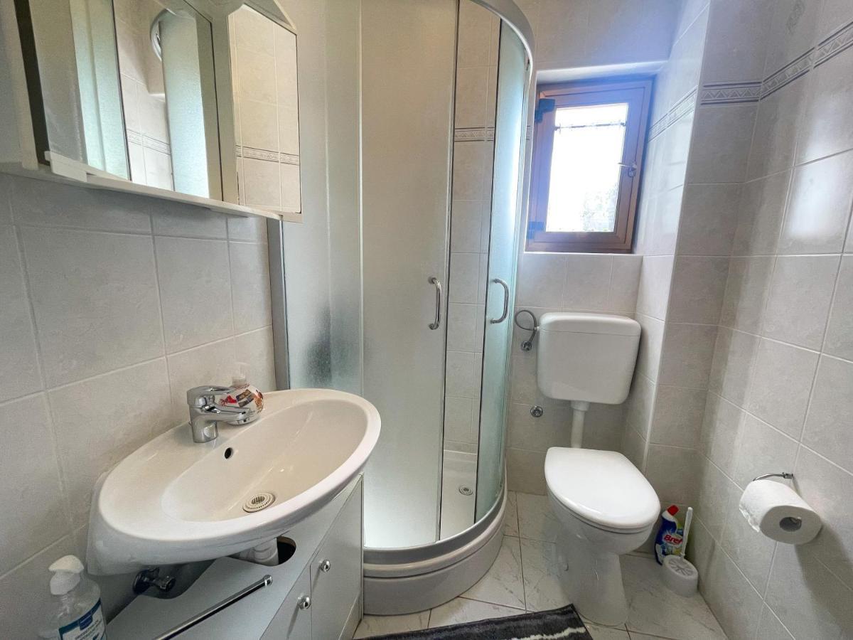 Apartmani Irena Jadranovo Exterior foto
